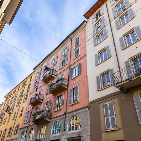 Apartment Tra Navigli E Sant'ambrogio La Casa Di Stefano Milan